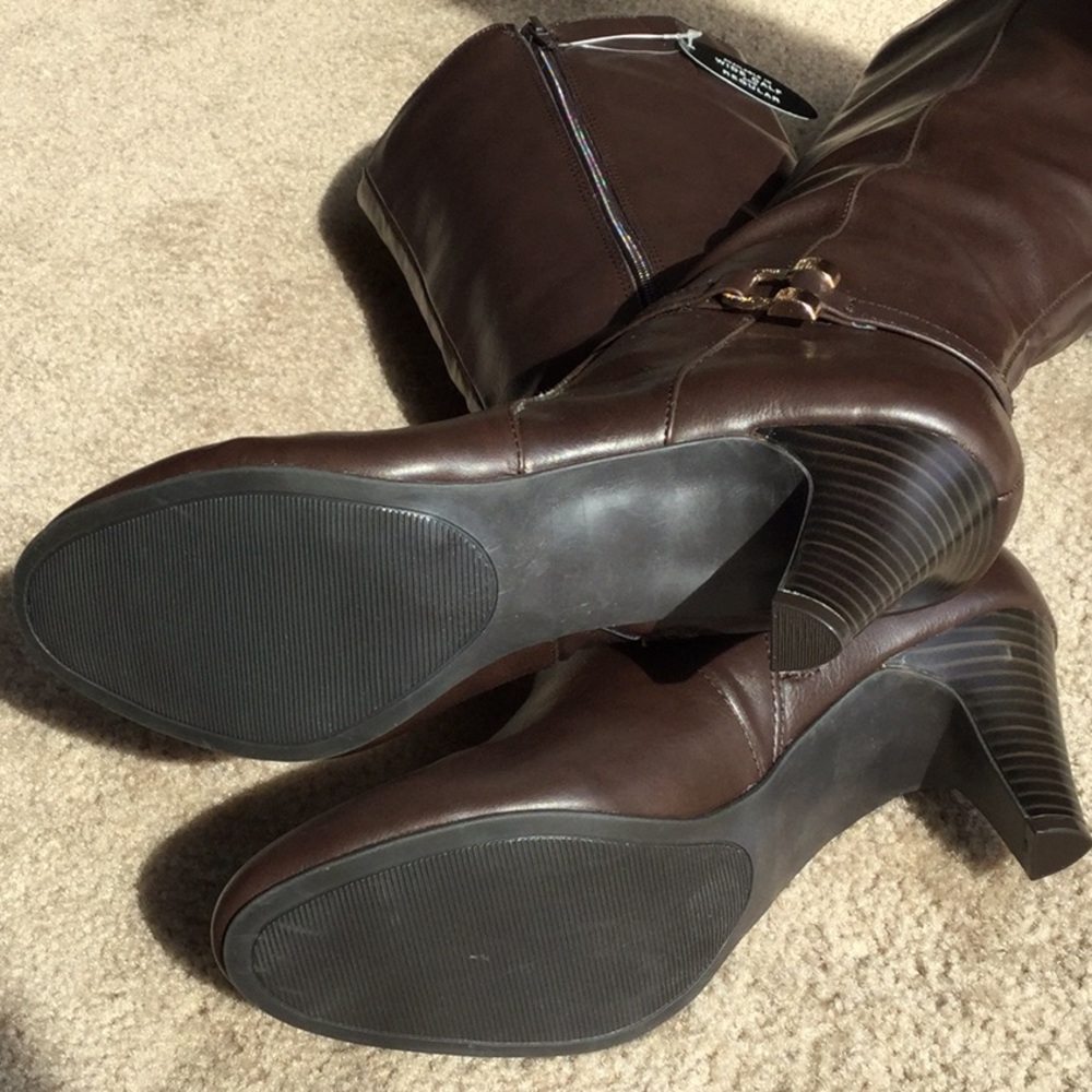 10M Karen Scott Brown Leather Boots - Picture 4 of 8